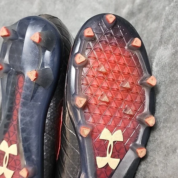 Under Armour Men's Football Cleats - Picture 7 of 13